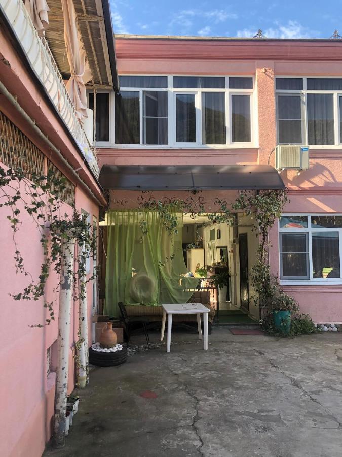 Зеленый Дворик Gagra Eksteriør billede